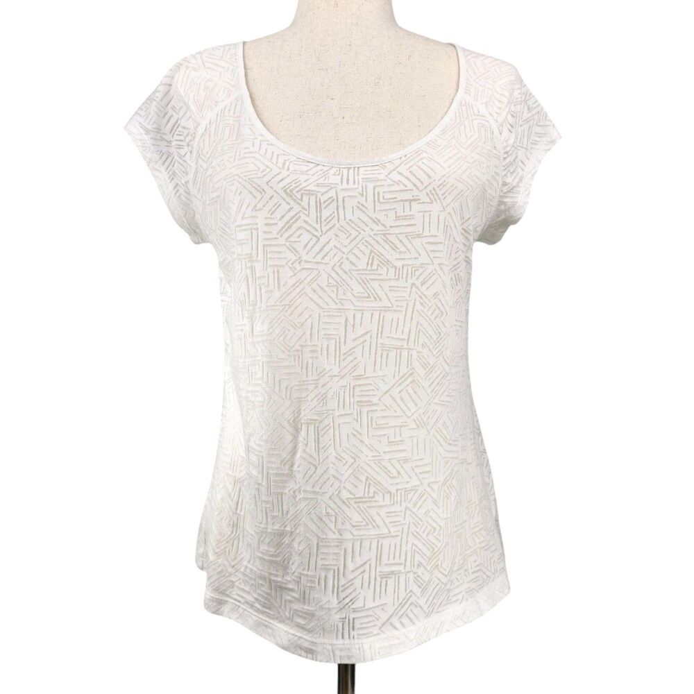 Columbia Women's Top S/P Sheer White Geo Print Cap Sleeve Feminine Hiking Active